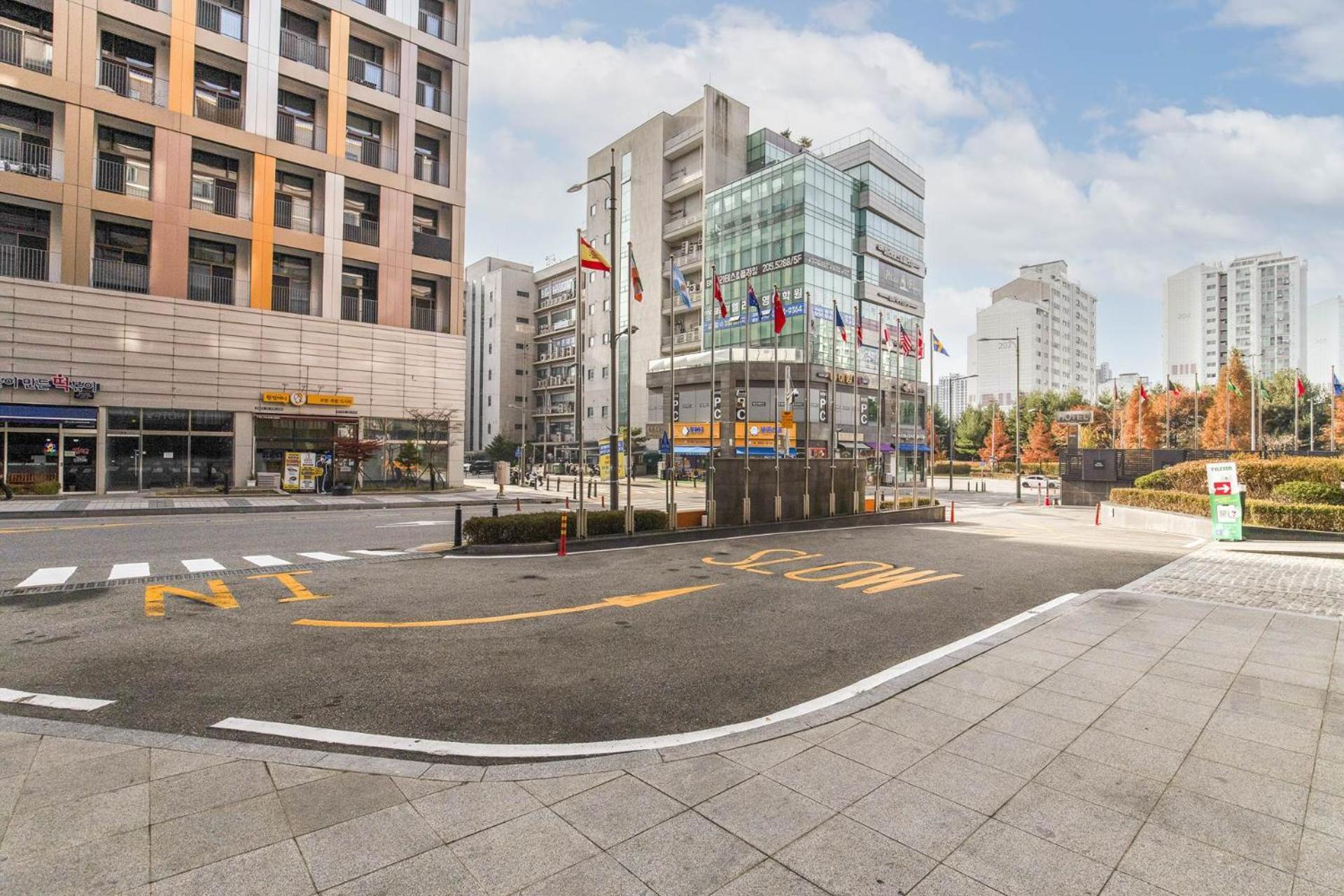 Hotel Elora Suwon Exterior foto